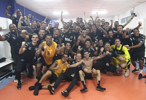 BOTA FOGO