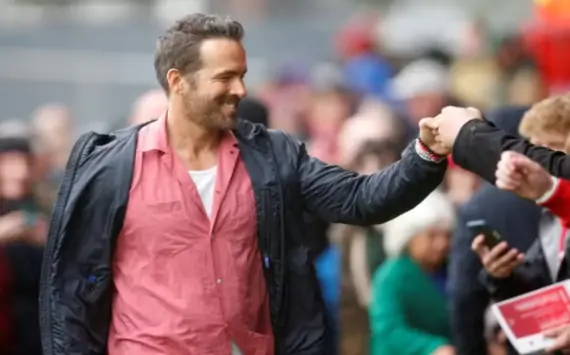 Ryan Reynolds é um dos donos do clube